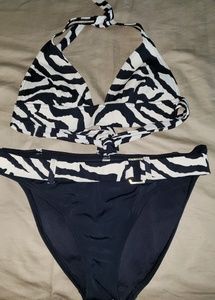 Victoria Secret 2pc Bikini size Top Small Bottom L